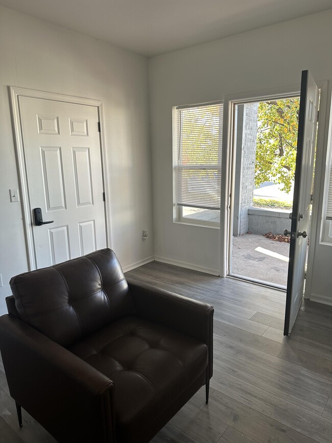 13 N Traub Ave Unit 1T, Indianapolis, IN 46222 Room for Rent in Indianapolis, IN