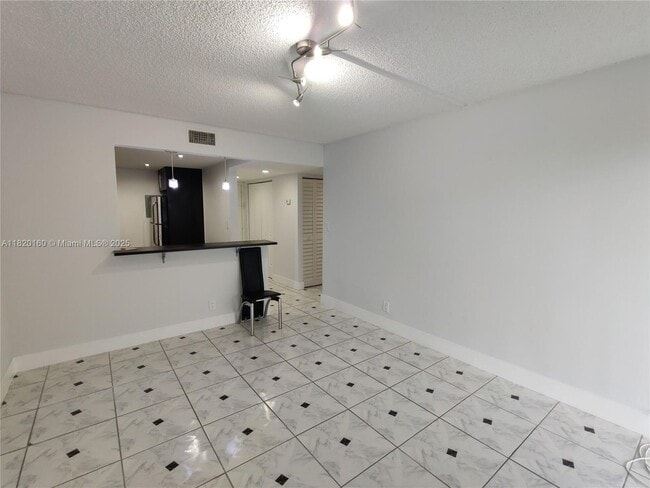 Building Photo - 801 NW 47th Ave