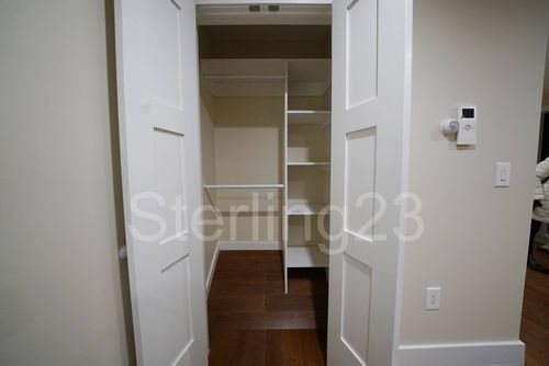 Foto del edificio - 2414 24th Ave