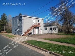 Building Photo - 627 E 2nd St S