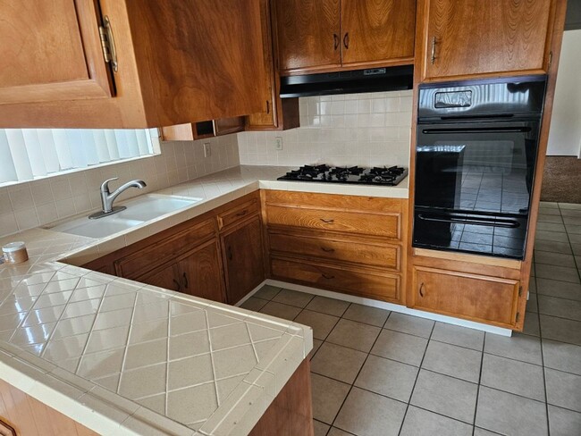 Foto del edificio - 2 Bedroom - 1 Bathroom unit in Point Loma