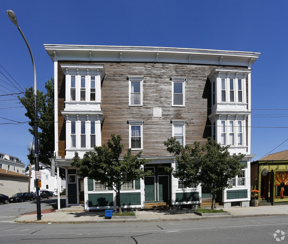 Building Photo - 101 Congress St