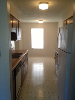 Foto del edificio - 9116 Cedarpark Ln NW