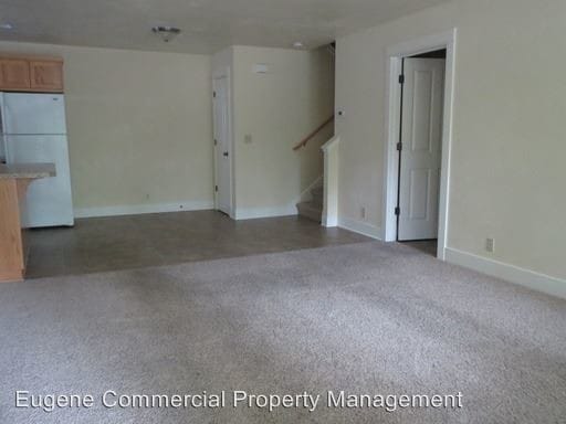 Building Photo - 1030 W 11th Ave