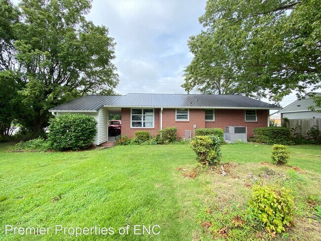 Building Photo - 3 br, 1 bath House - 8600 Richlands HWY