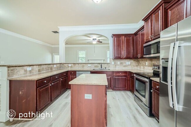 Foto del edificio - 3270 Terry Ashley Ln SW