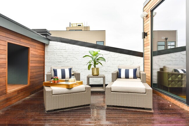 Foto del edificio - 1349 Randolph St NW