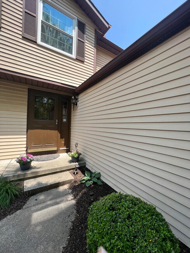 Foto del edificio - 9672 E Idlewood Dr