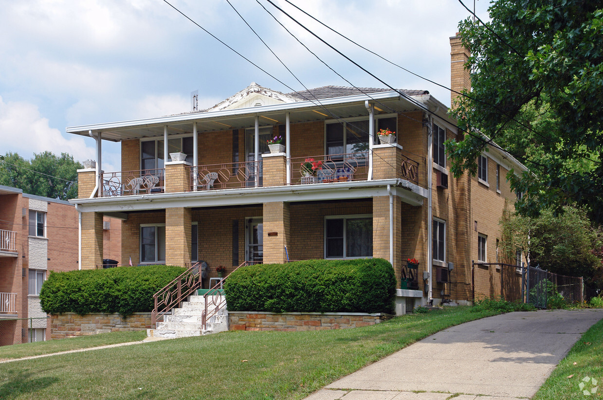 Foto principal - 3036 Temple Ave