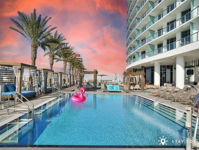 Building Photo - 4111 S Ocean Dr