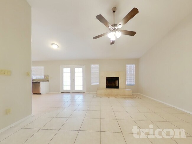 Foto del edificio - 11944 N 68th Ln