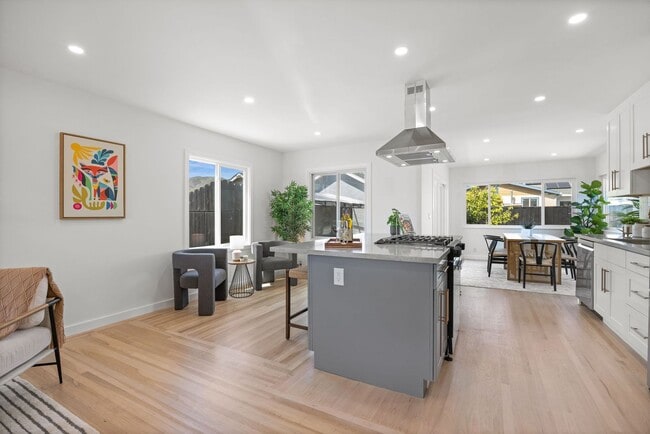 Building Photo - Fully Remodeled, Modern South San Francisc...