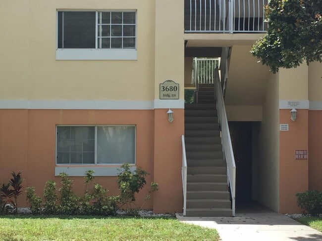 Building Photo - 3680 N 56th Ave