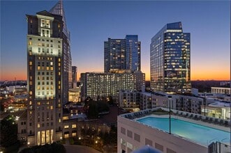 Building Photo - 3324 Peachtree Rd NE