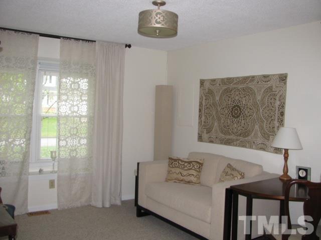 Foto del edificio - 102 Penny Ln