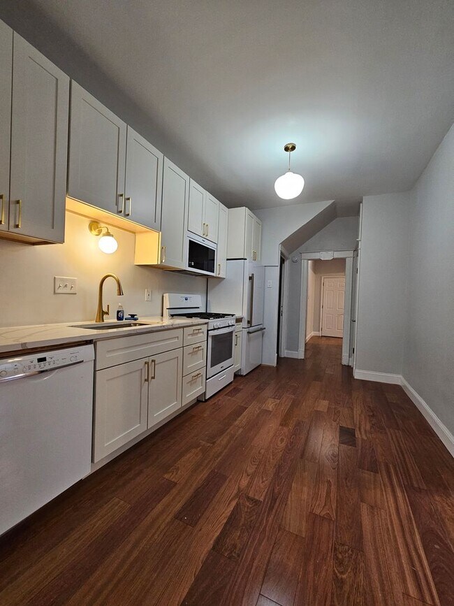 Building Photo - 767 Princeton Pl NW
