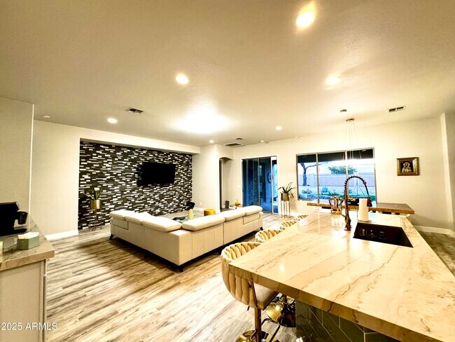 Foto del edificio - 26711 N 24th Ave