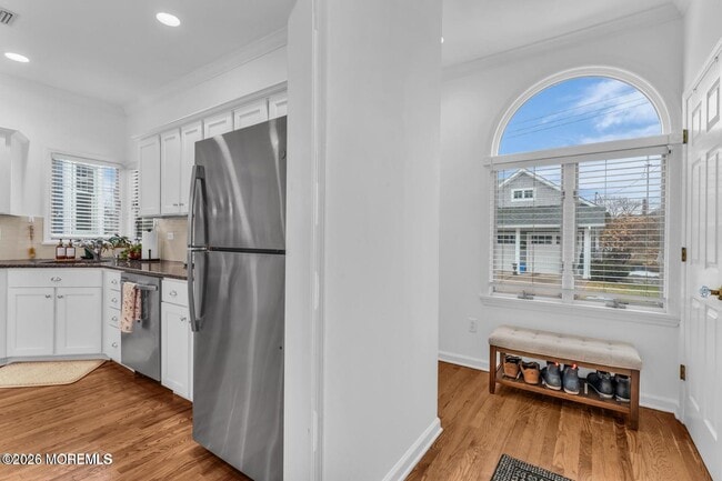 Foto del edificio - 6 Cook St