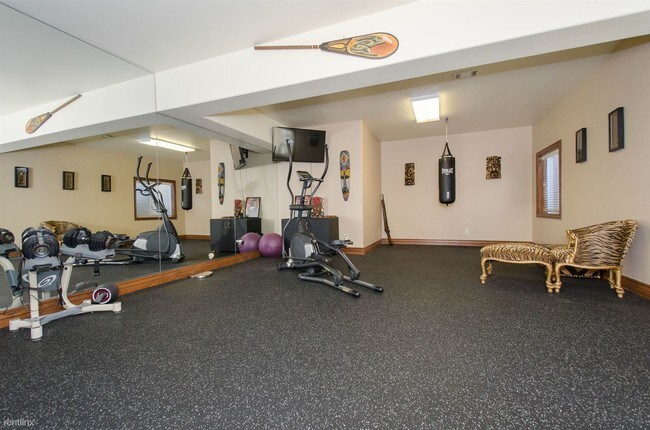 Foto del edificio - 5 br, 6 bath House - 7946 Eagle Ranch Rd.