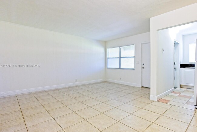 Building Photo - 270 Layne Blvd