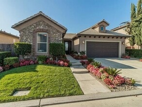 Building Photo - 1295 E Via Estrella Dr