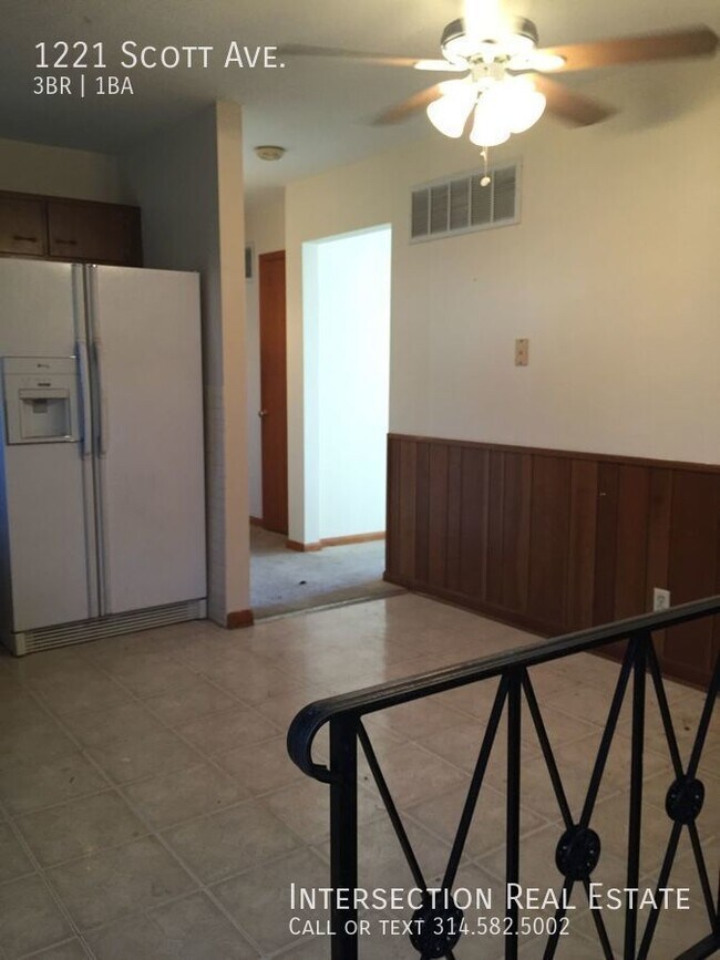 Foto del edificio - 1221 Scott Ave