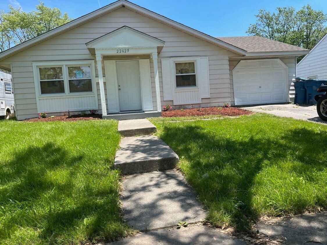 22629 Spencer Ave, Sauk Village, IL 60411 House Rental in Sauk