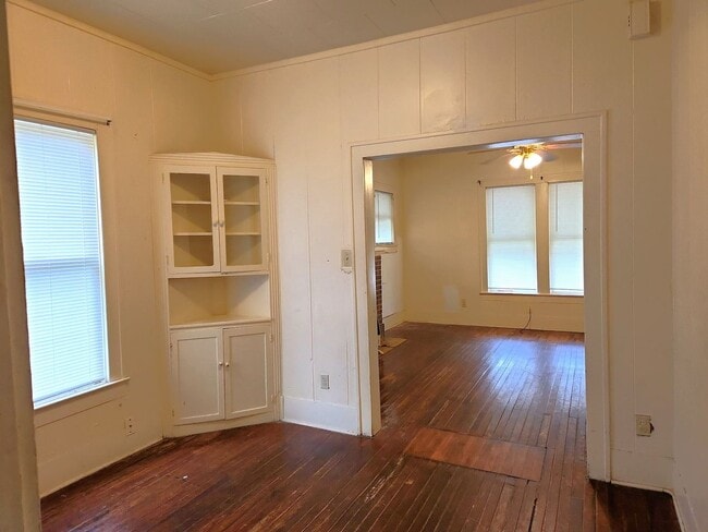 Building Photo - 2225 Fillmore St