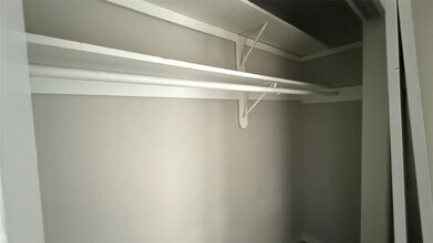 Building Photo - 1660 Richmond Ave.