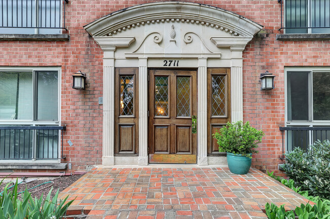 Building Photo - 2711 Ordway St NW