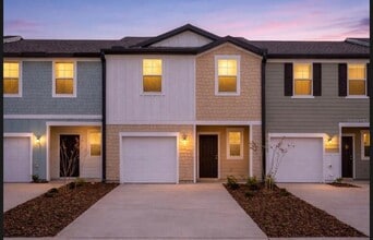 Building Photo - 5942 Chestnut Grv Pl