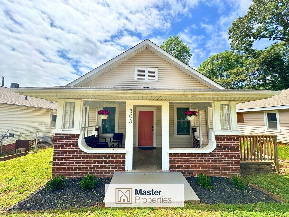 Foto principal - 303 Bailey St