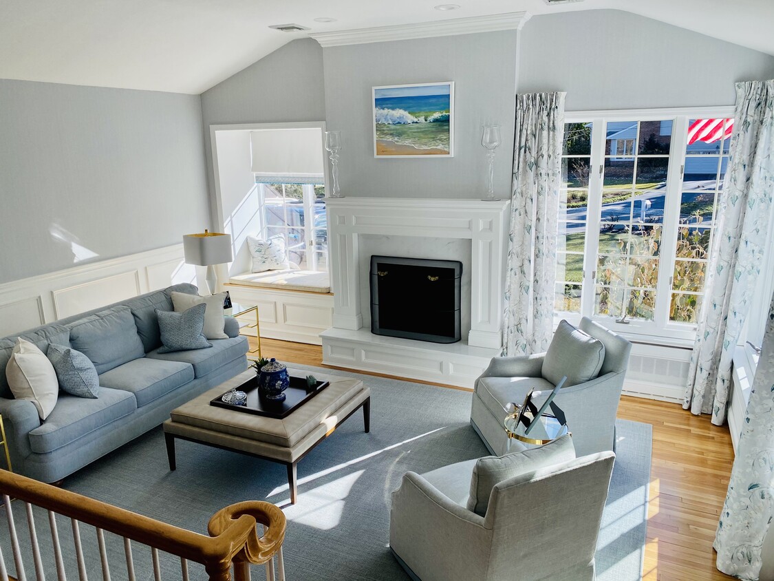 Primary Photo - 17 Millford Dr