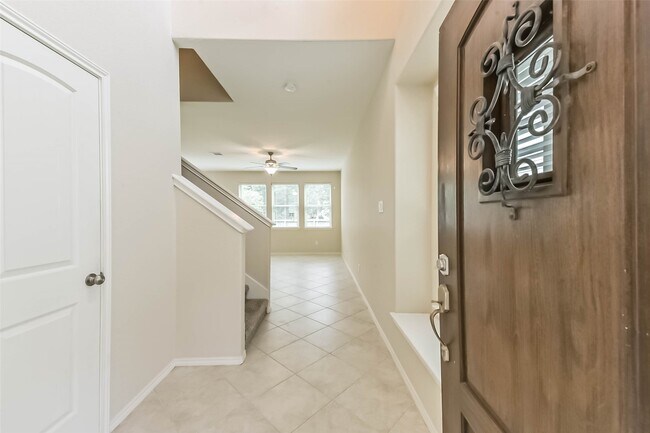 Building Photo - 16155 Beachside Pl