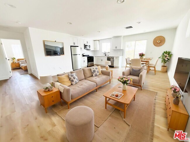Foto del edificio - 4192 Marlton Ave
