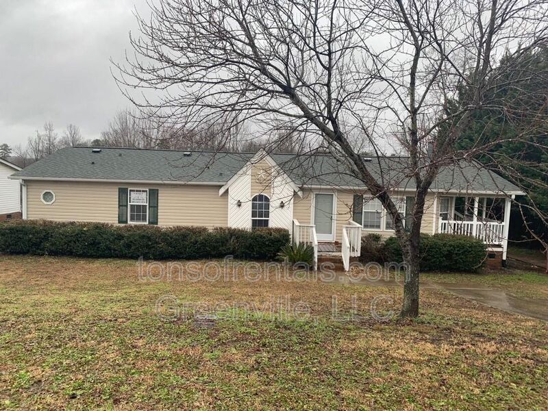 Foto principal - 509 Greywood Dr