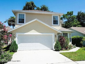 Building Photo - 760 Wintergreen Ln