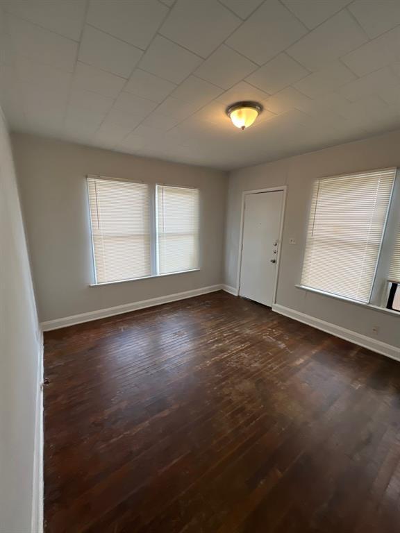 Building Photo - 4340 Kenneth Ave