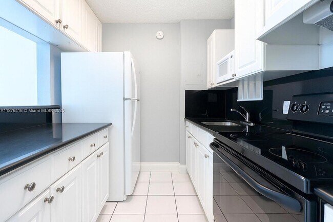 Foto del edificio - 140 NW 14th Ave