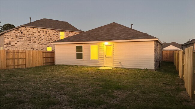 Building Photo - 9343 Speckled Trout Dr