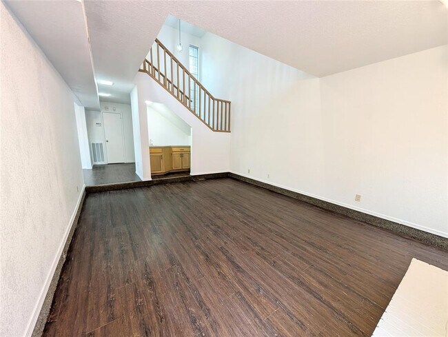 Foto del edificio - 12925 Carrie Ct