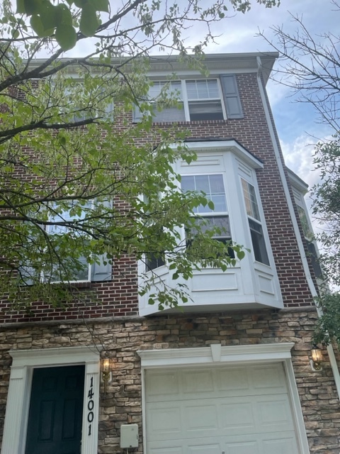 Foto del edificio - 14001 Castle Ridge Way