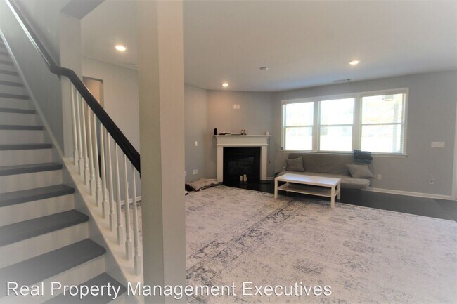 Building Photo - 3 br, 2.5 bath House - 242 Pebble Pond Drive