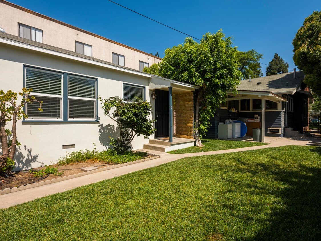 Foto principal - 412 W Windsor Rd