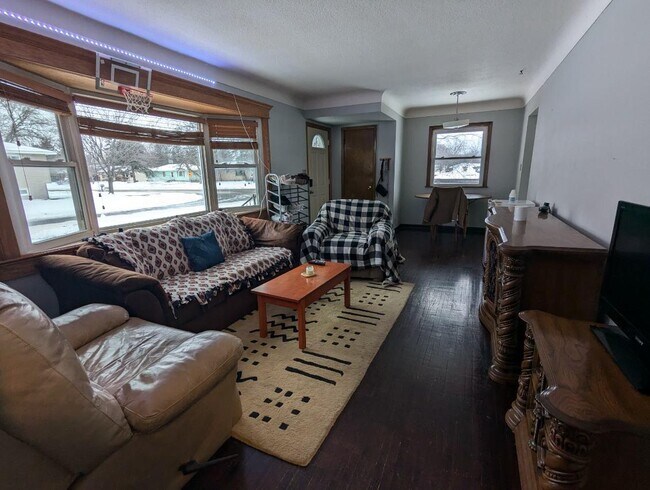 Foto del edificio - 2632 3rd St N