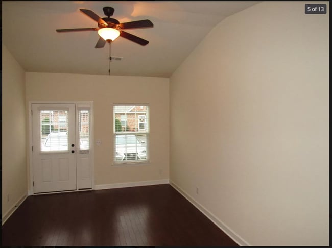 Building Photo - 1040 Charlie Daniels Pkwy