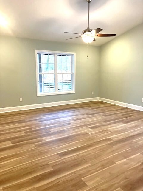 Building Photo - Brand New Beautiful Home with 2 car garage and appls!