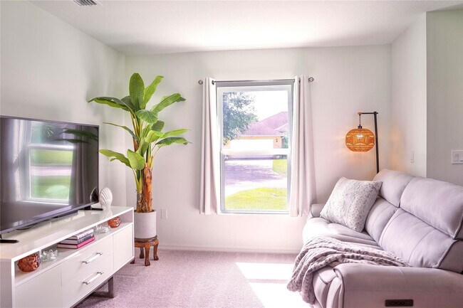 Building Photo - 1229 SW San Antonio Ave