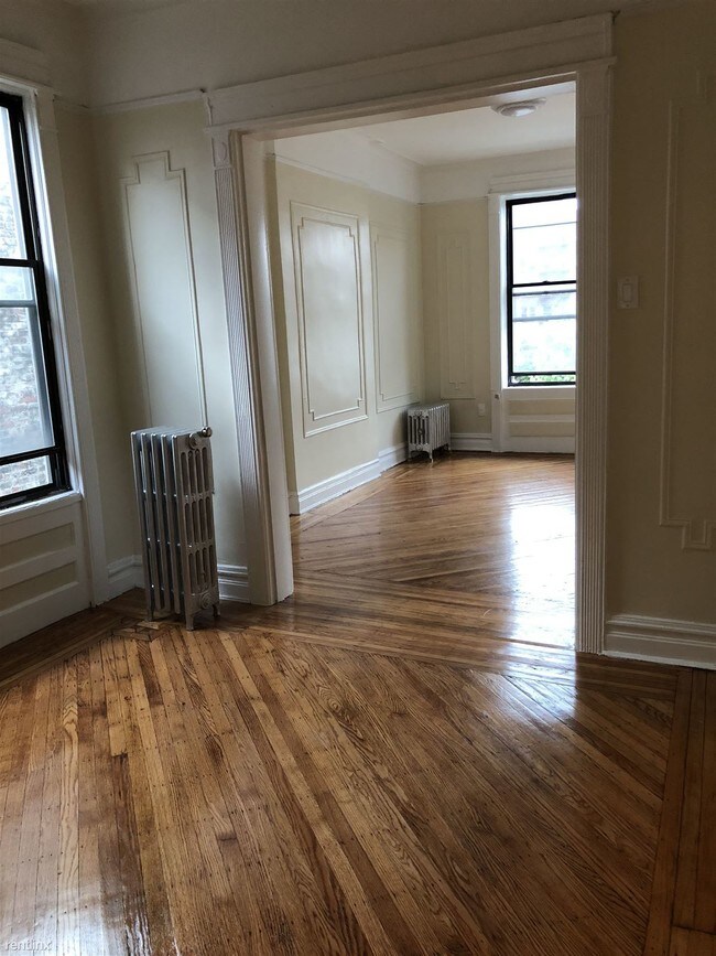 Building Photo - 3 br, 1 bath  - 335 Linden Blvd