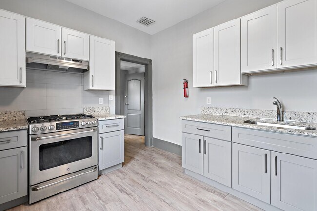 Building Photo - 6700 Bergenline Ave